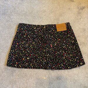 Levi’s Wedge Straight Jean Skirt 29